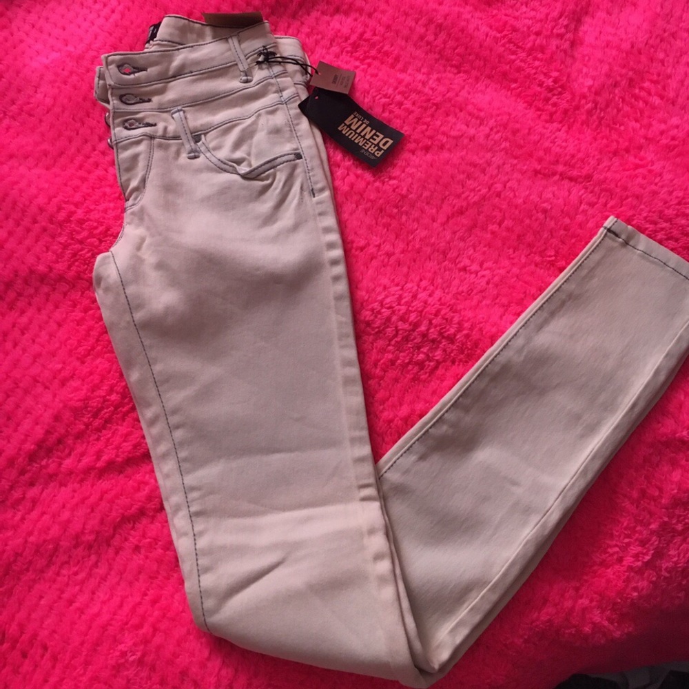 NWT high rise jeans